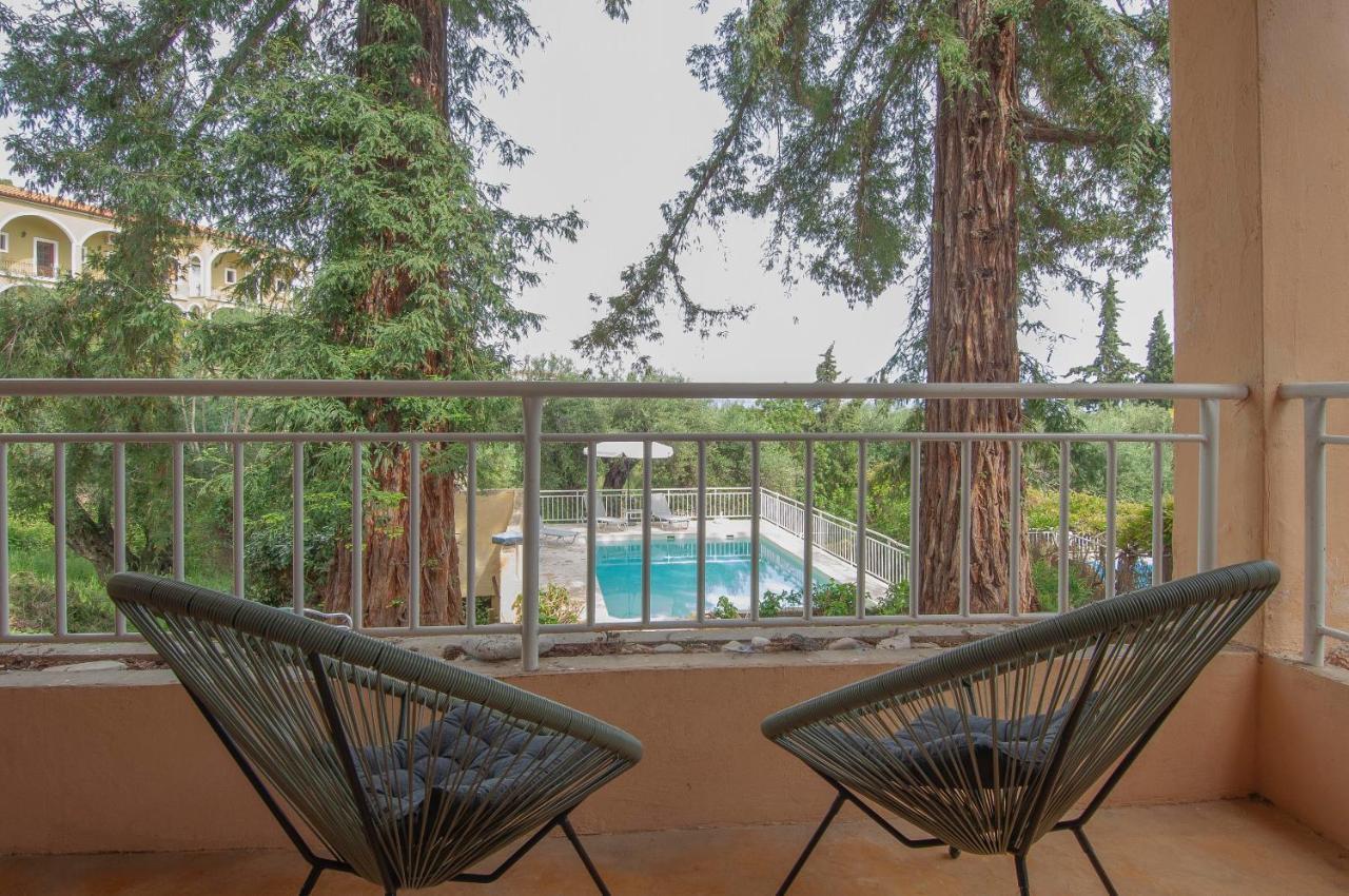 Villa Serena Nisaki  Exteriér fotografie