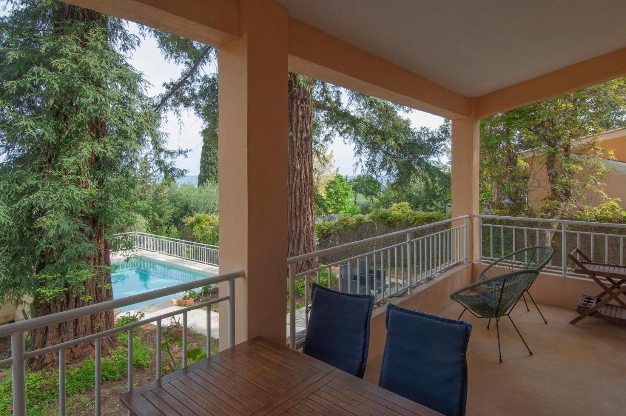 Villa Serena Nisaki  Exteriér fotografie